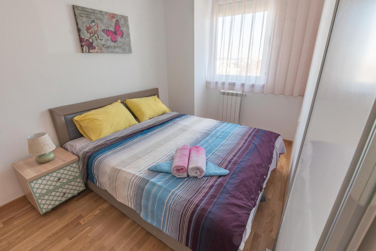 Modern ǀ 1 Bedroom ǀ Wifi Skopje Bagian luar foto